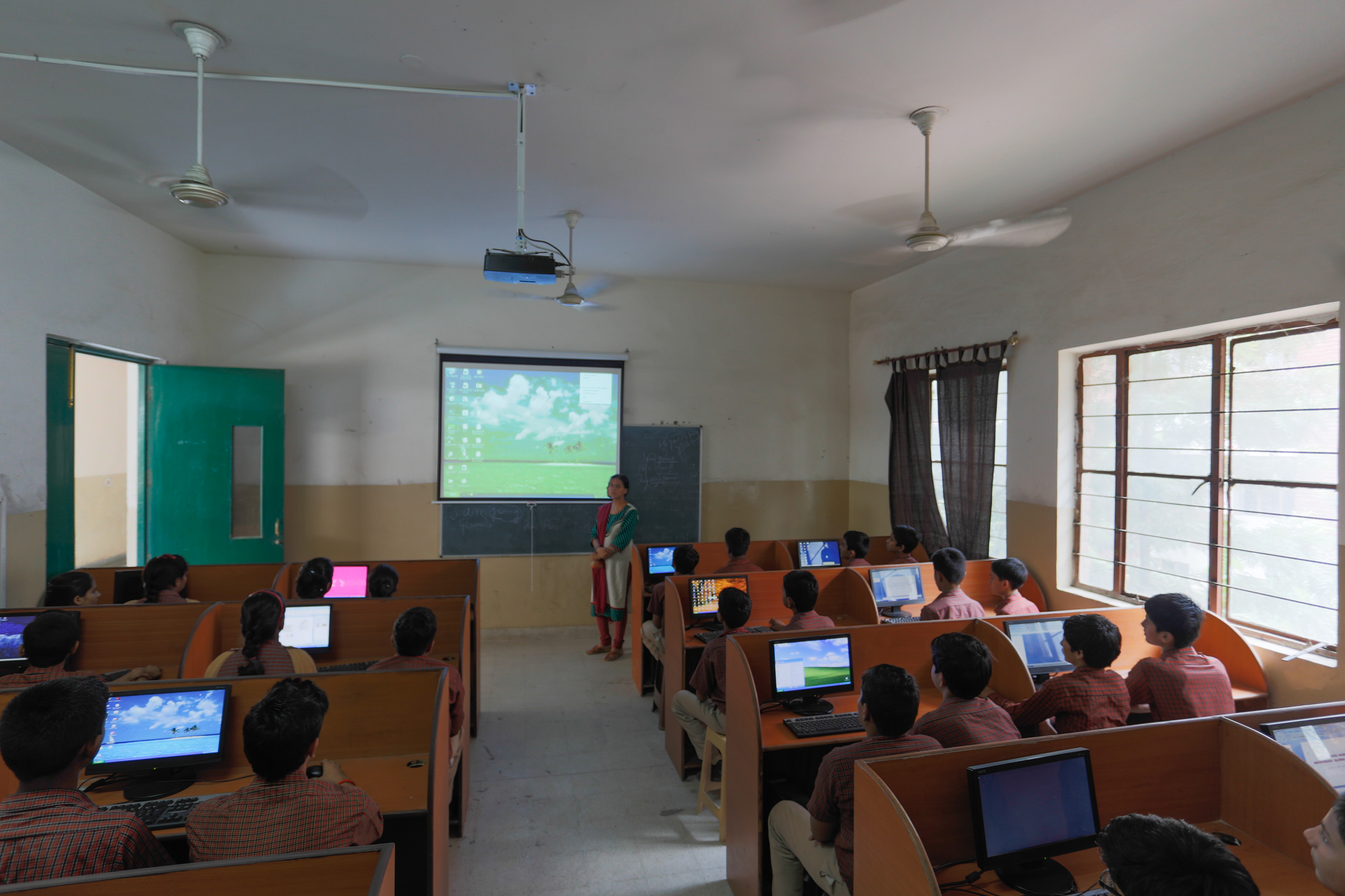 Language Lab | Pathfinderglobalschool